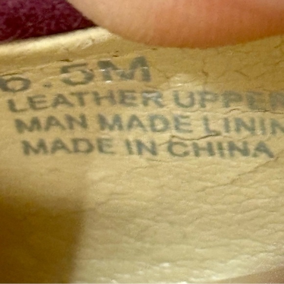 Gianni Bini Purple Eggplant Burgundy Suede Heels Pumps Sz 6.5M - Picture 6 of 9